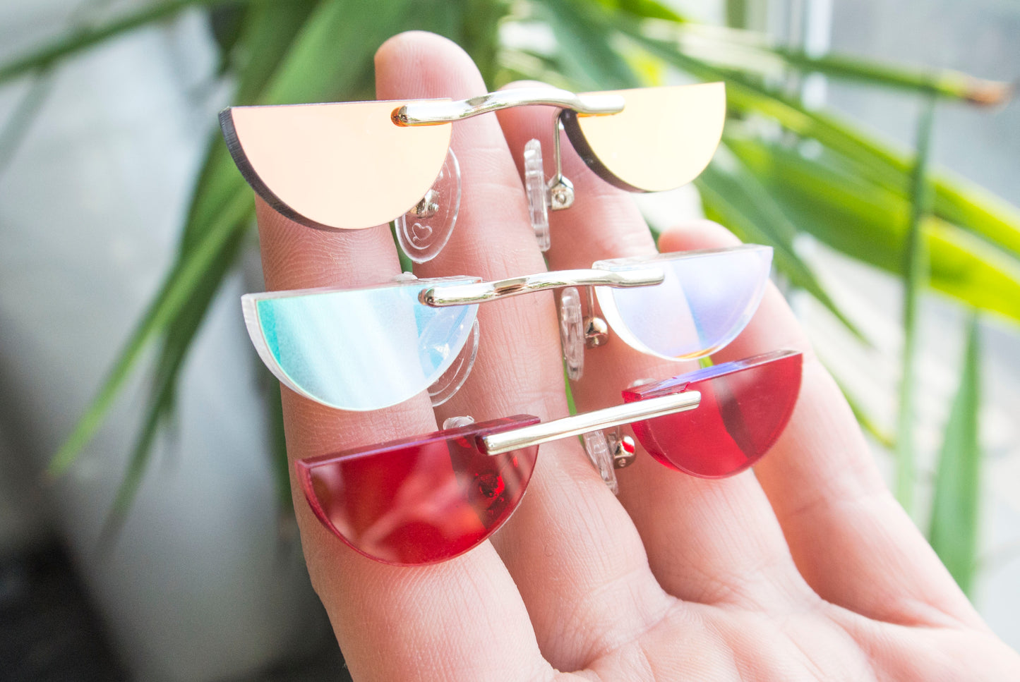 Tiny Glasses Necklace