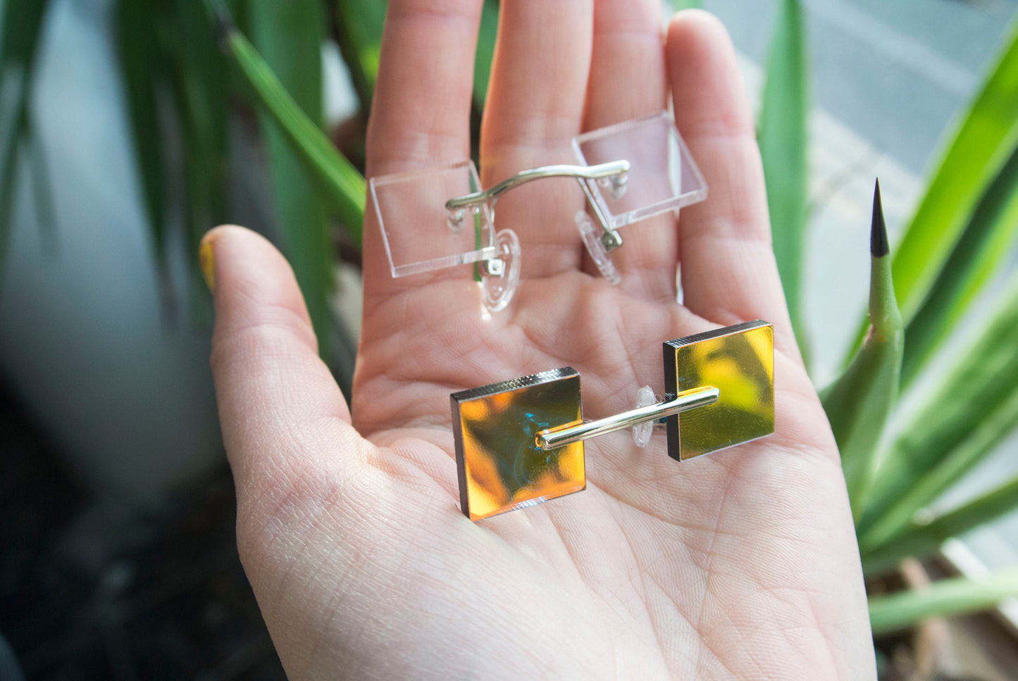 Tiny Glasses Square